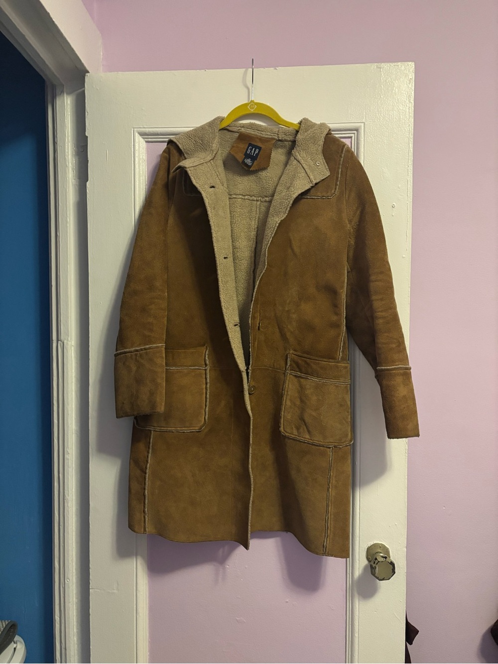 Vintage Gap Women’s Tan Suede Coat